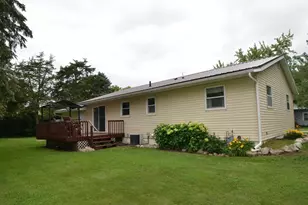 215 Rails Ave W, Eden Valley, MN 55329 - Photo 4