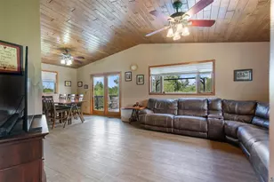 6381 S Allen Rd, Foxboro, WI 54836 - Photo 10