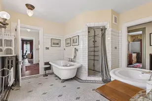 223 Walnut St, Saint Paul, MN 55102 - Photo 36