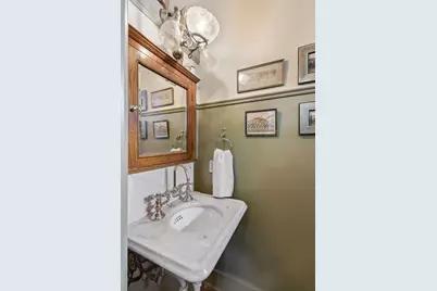 223 Walnut Street, Saint Paul, MN 55102 - Photo 28