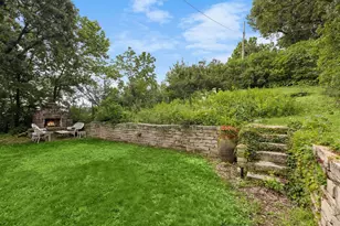 223 Walnut St, Saint Paul, MN 55102 - Photo 92