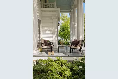 223 Walnut Street, Saint Paul, MN 55102 - Photo 4