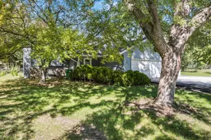 6781 Brunswick Ave N, Brooklyn Park, MN 55429 - Photo 2