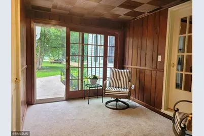 905 Carver Street N, Winthrop, MN 55396 - Photo 8