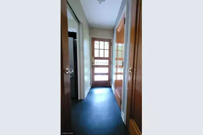 905 Carver Street N, Winthrop, MN 55396 - Photo 14