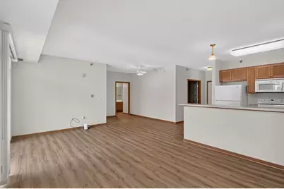 8200 W 33rd Street #323, Saint Louis Park, MN 55426 - Photo 14