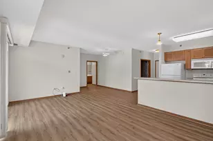 8200 W 33rd St, Saint Louis Park, MN 55426 - Photo 14