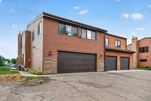 4060 Grainwood Trail NE, Prior Lake, MN 55372 - Photo 4