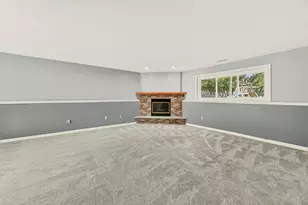 5319 Highgrove Ln NW, Rochester, MN 55901 - Photo 18