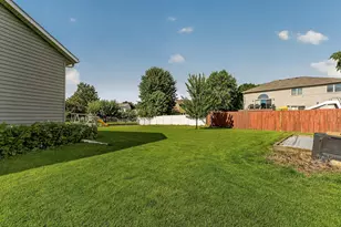5319 Highgrove Ln NW, Rochester, MN 55901 - Photo 26
