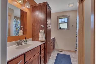 1804 4th Street NE, Willmar, MN 56201 - Photo 12