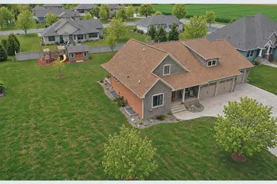 1804 4th Street NE, Willmar, MN 56201 - Photo 2