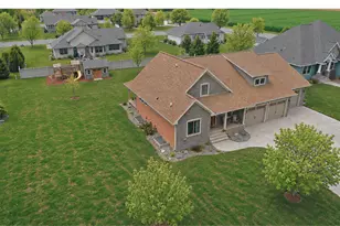 1804 4th St NE, Willmar, MN 56201 - Photo 2