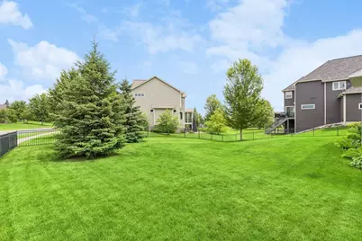 17330 70th Court N, Maple Grove, MN 55311 - Photo 46