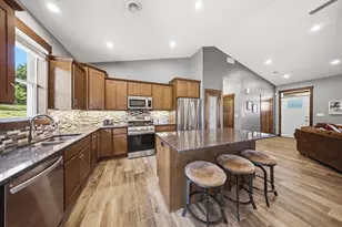 911 67th Ave, Hudson, WI 54016 - Photo 6