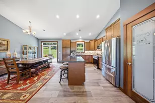 911 67th Ave, Hudson, WI 54016 - Photo 6
