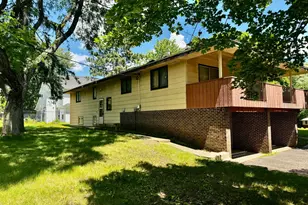 8730 Summit Dr, Eden Prairie, MN 55347 - Photo 28