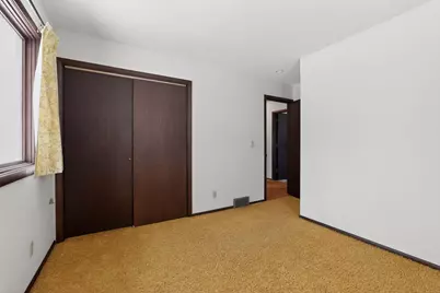 8730 Summit Drive, Eden Prairie, MN 55347 - Photo 18