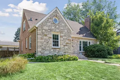 1260 Saint Clair Avenue, Saint Paul, MN 55105 - Photo 2