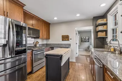 1260 Saint Clair Avenue, Saint Paul, MN 55105 - Photo 10
