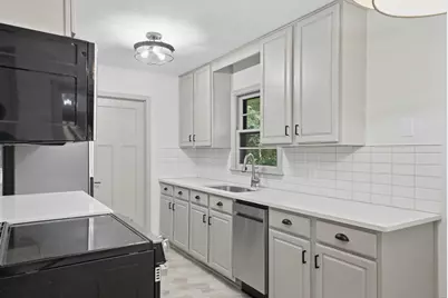 3606 Woodbine Lane N, Brooklyn Center, MN 55429 - Photo 12