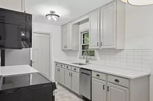 3606 Woodbine Ln N, Brooklyn Center, MN 55429 - Photo 12