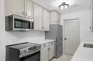 3606 Woodbine Ln N, Brooklyn Center, MN 55429 - Photo 10