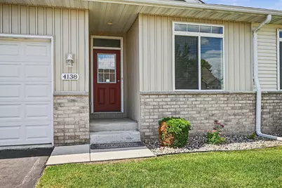 4138 Blakewood Drive, Shakopee, MN 55379 - Photo 2