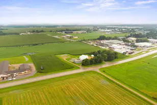 1250 Hwy 7 E, Hutchinson, MN 55350 - Photo 10