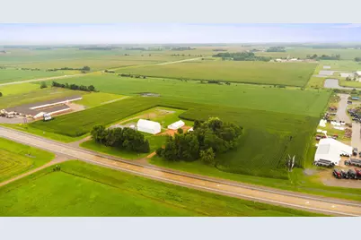 1250 Highway 7 E, Hutchinson, MN 55350 - Photo 12