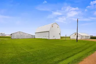 1250 Hwy 7 E, Hutchinson, MN 55350 - Photo 6