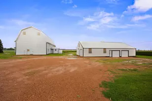 1250 Hwy 7 E, Hutchinson, MN 55350 - Photo 8