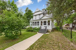 904 Central Ave N, Faribault, MN 55021 - Photo 2