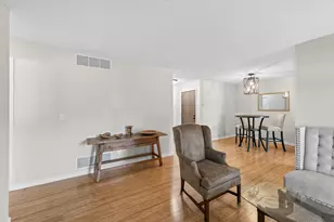 6976 Langford Ct, Edina, MN 55436 - Photo 16