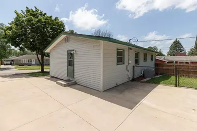 1823 18 1/2 Street NW, Rochester, MN 55901 - Photo 28