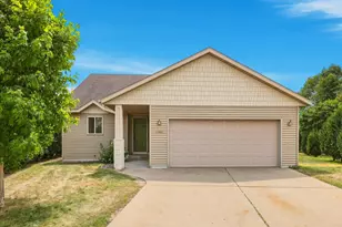 6342 Cape W Ct, Saint Cloud, MN 56303 - Photo 1