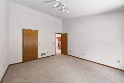643 86th Lane NW, Coon Rapids, MN 55433 - Photo 10