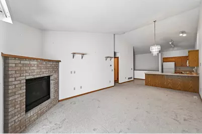 643 86th Lane NW, Coon Rapids, MN 55433 - Photo 4