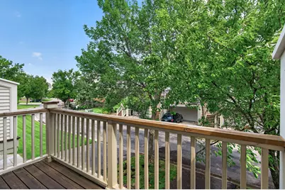 13749 54th Avenue N, Plymouth, MN 55446 - Photo 6