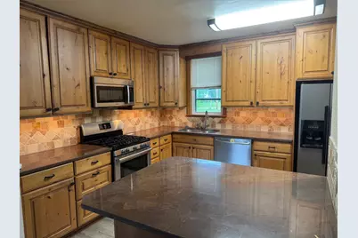 265 S Orange Street, Waconia, MN 55387 - Photo 4