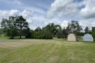 2926 Madison Ave SW, Bemidji, MN 56601 - Photo 8
