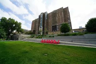 401 S 1st St, Minneapolis, MN 55401 - Photo 48