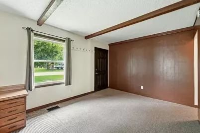 1805 Marvale Avenue SE, Rochester, MN 55904 - Photo 10