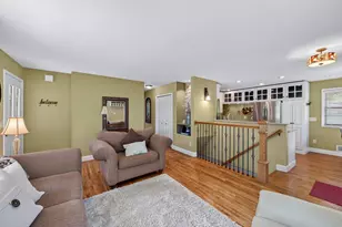 4857 Karen Pl, White Bear Lake, MN 55110 - Photo 4