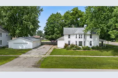 210 Main Street W, Elgin, MN 55932 - Photo 2