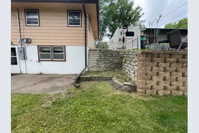 2412 18th Avenue NW, Rochester, MN 55901 - Photo 4