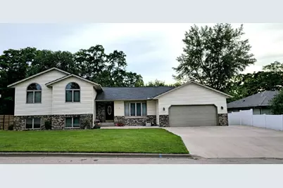 1321 Ridgewood Drive, Winona, MN 55987 - Photo 1