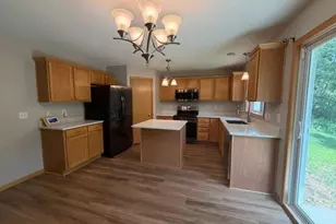 3090 212th St W, Farmington, MN 55024 - Photo 8