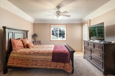 808 Cedar Drive #B, La Crescent, MN 55947 - Photo 4