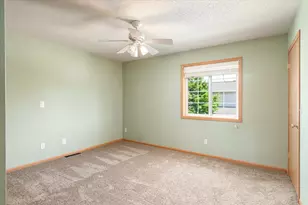 808 Cedar Dr, La Crescent, MN 55947 - Photo 12